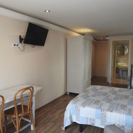Pensio Rosa Dels Vents Hotell El Perelló Eksteriør bilde